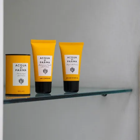 Navona Award Collection *